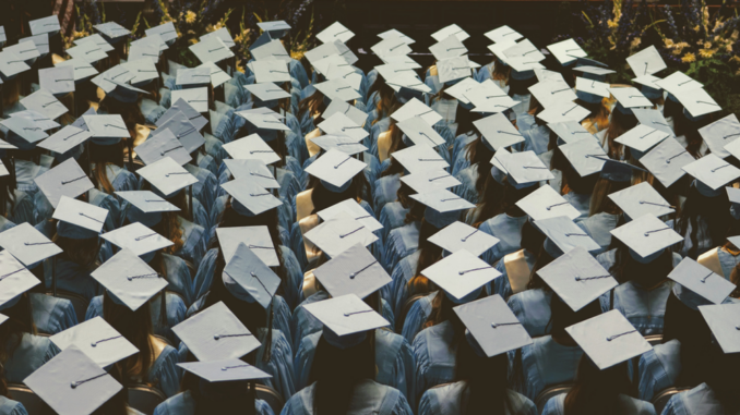 Gymnasium versus secondary vocational school: Where does it pay to get a high school diploma?